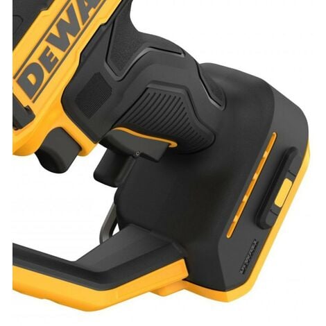 Dewalt DCMPP568N 18v Cordless Powered Pruner Garden Tree Cutter 38mm Max Cut
