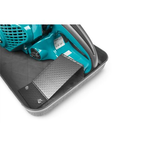 Makita E-15512 Ultimate Chainsaw Bag