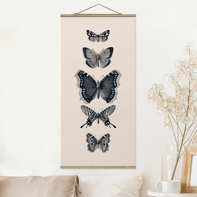 Stoffbild mit Posterleisten - Tusche Schmetterlinge auf Beige - Hochformat  2:1 Größe HxB: 70cm x 35cm Material: Eiche