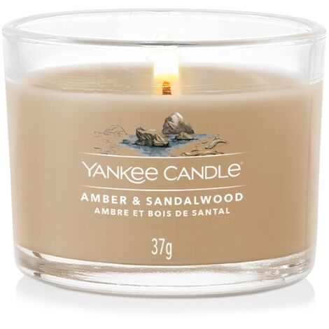 YANKEE CANDLE CANDELA VOTIVE IN VETRO SINGOLA AMBER E SANDALWOOD