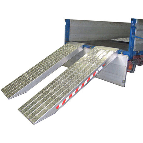 Longueur de rampe 2.50m - Hauteur à franchir de 750mm - charge max par paire 13200kg pour empattement 2000mm - Vendue à l'unité - M120S/3/25ALU (1/5)