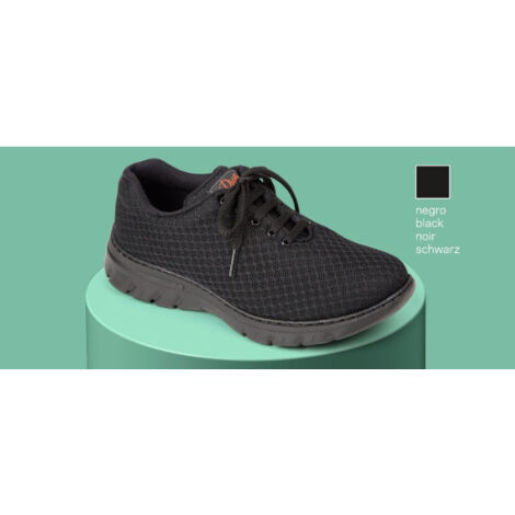 Zapatilla sanitaria tipo blucher con corte de rejilla y plantilla acolchada DIAN CALPE 41 Negro