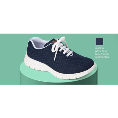 Zapatilla sanitaria tipo blucher con corte de rejilla y plantilla acolchada DIAN CALPE 35 Marino (1/2)