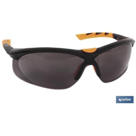 COFAN gafas seguridad modelo fusion , Gafas de seguridad con lentes de protección de rayos UV. Las gafas de seguridad están fabricadas para proteger de forma fiable contra partícul