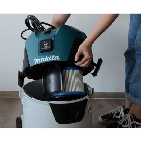Aspiratore professionale Makita VC2512L 1100W