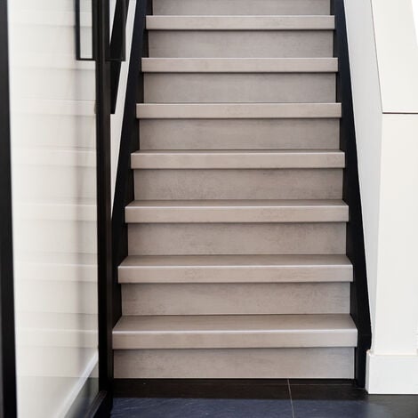 Marche rénovation d'escalier stratifié light grey 1300 x 380 x 56 mm - PEFC 70%