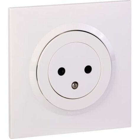 Legrand Dooxie 600735 Dooxie Presa singola - 2P+T Superficie - 16A - Bianco