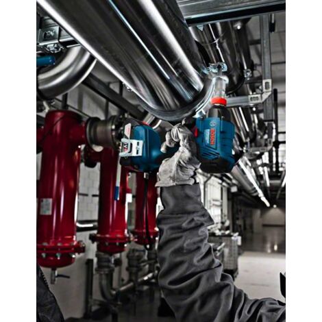 BOSCH Kit 18V BK601BAG (GDX 18V-180+GSR 18V-55+GKS 18V-LI+GST 18V-LI S+GBH 18V-21+GWS 18-125V-LI+3 x 4,0Ah+GAL18V-40+2 Taschen)
