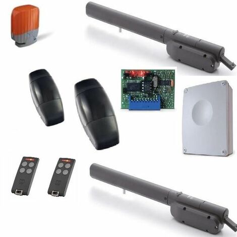 Kit de motorisation BLASY3 230V poids max 250kg, paire photocellules,clignoteur à LED,2 téléc - CARDIN - (1/2)