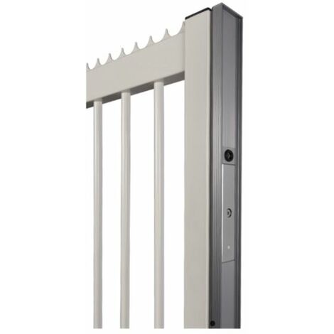 Bandeau de finition 2m en alu pour portails coulissants pour ventouseMAGUNIT-2500 / Argent ZILVER (1/2)