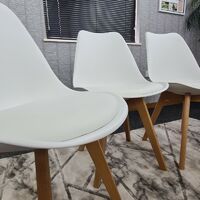 KOSY KOALA Set of 4 white Grey or Black Wooden Dining tulip Chairs Plastic Lounge Kitchen padded seat chairs - x4 White Tulip Chairs - White