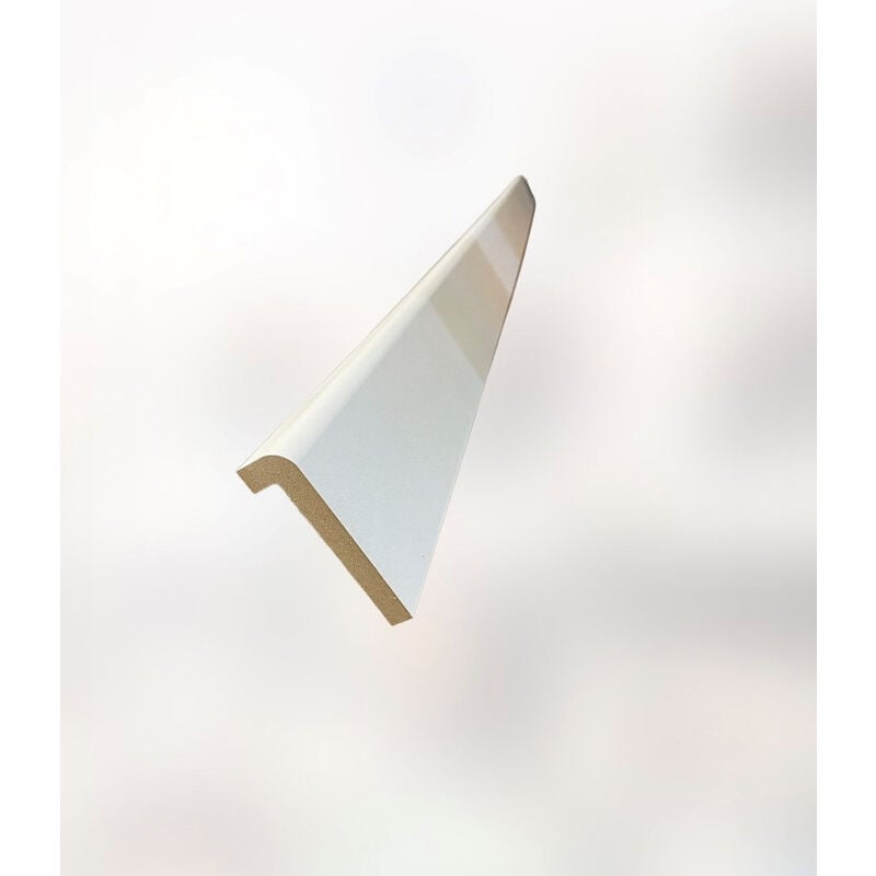 Plinthe plaquee blanche profil arrondi 15x80x2400mm prête à poser , à coller