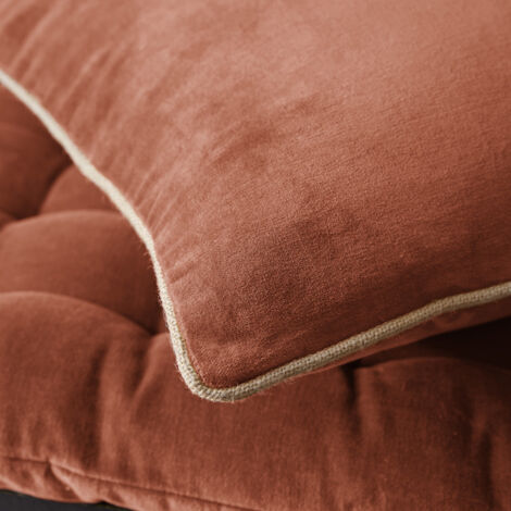 Coussin déhoussable finition galon 45 x 45 cm "César" Velours de Coton - Couleur: César Terracotta