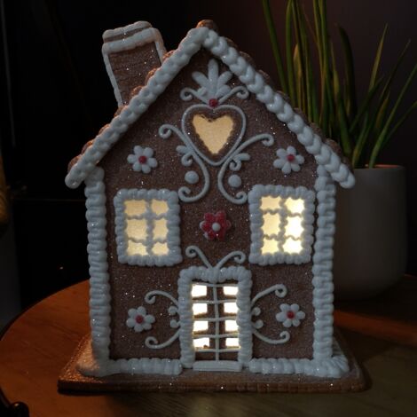 24cm Battery Operated LED Edelweiss Chalet Christmas Gingerbread House Decoration (1/5)