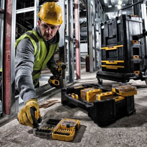 Embout de vissage en coffret Toughcase DEWALT - 37 pièces - Ø 25/57/89 mm - DT70732T-QZ