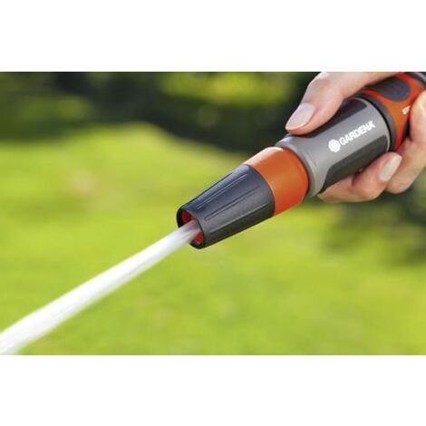 Lance de nettoyage Classic GARDENA à réglage progressif de la forme - 18300-26