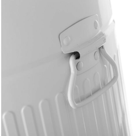 Cubos de basura para la cocina