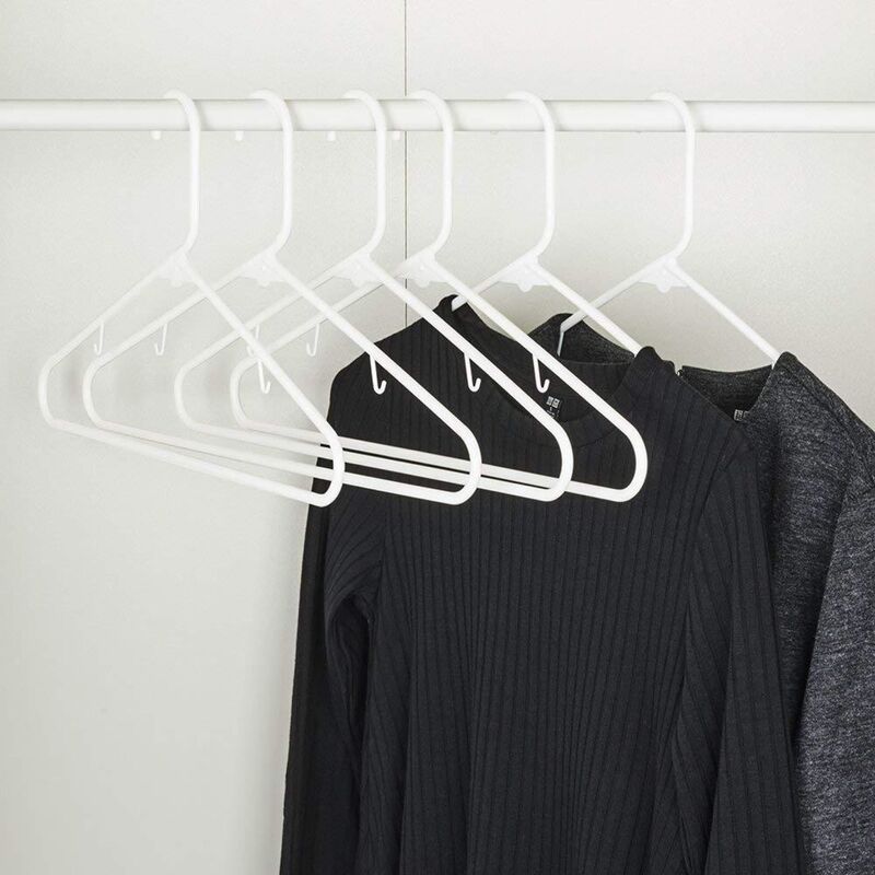Sharpty White Plastic Hangers, Plastic Clothes Hangers Ideal for Everyday  Use, Clothing Hangers, Standard Hangers (60