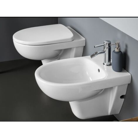 Sanitari bagno sospesi Geberit serie Selnova  vaso sedile e bidet