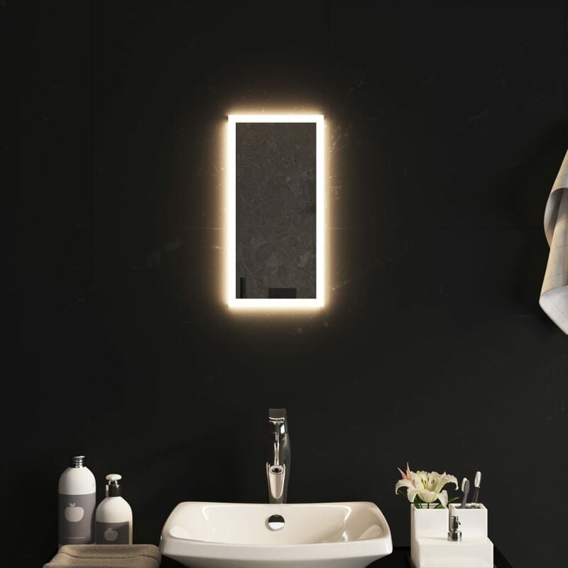 Specchio LED bagno 70x90 cm con sensore touch-screen installazione  reversibile