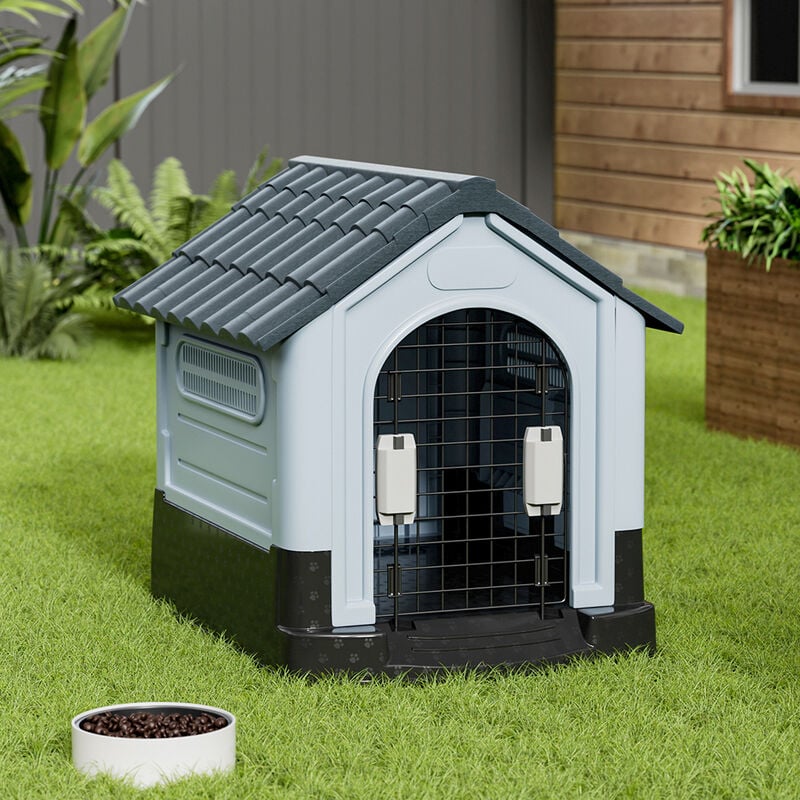 Plastic dog outlet kennel with door