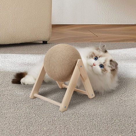 Wooden Cat Scratching Ball Kitten Scratcher Toy (1/5)