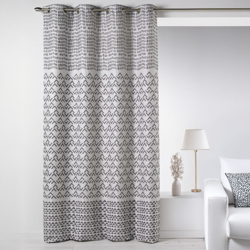Rideaux pour fenêtres de salle de bains