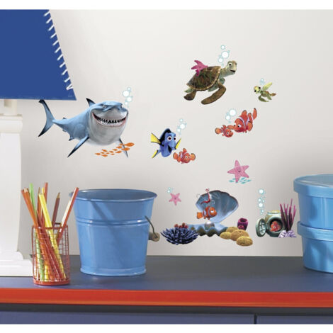 45 Stickers Le Monde de Némo Disney (1/3)