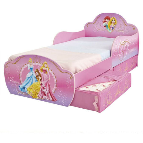 coussin rose poudré