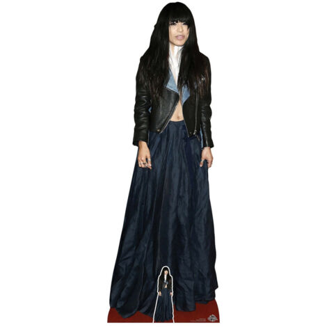 Figurine en carton – Loreen – Veste et Jupe Noire – Chanteuse Suédoise - Haut 171 cm (1/5)