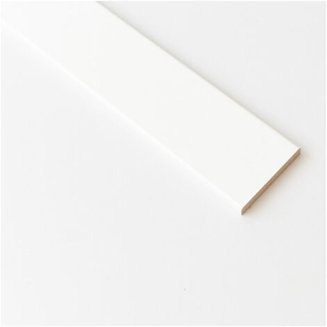 Coprifilo bianco R6 in MDF liscio 70x10 mm lunghezza 240 cm confezione 10 pezzi