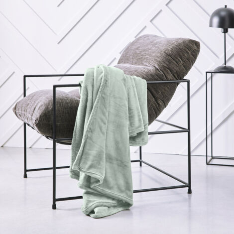 Plaid Moelleux "Essential" - Vert celadon - 180 x 220 cm - Livraison gratuite