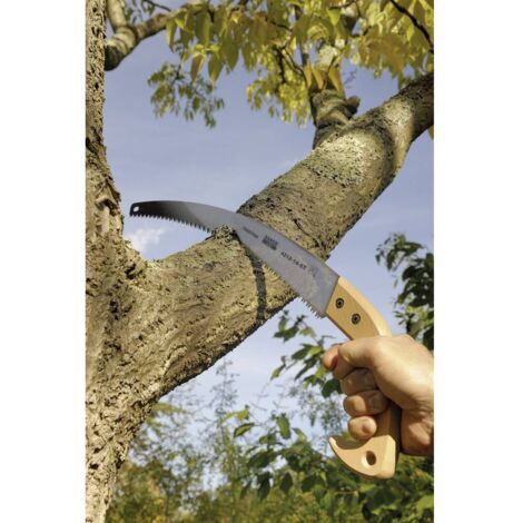 Scie arboricole portable à denture trempée avec poignée en bois, 6 dents au pouce, 11" - 4211-11-6T - Bahco (1/5)