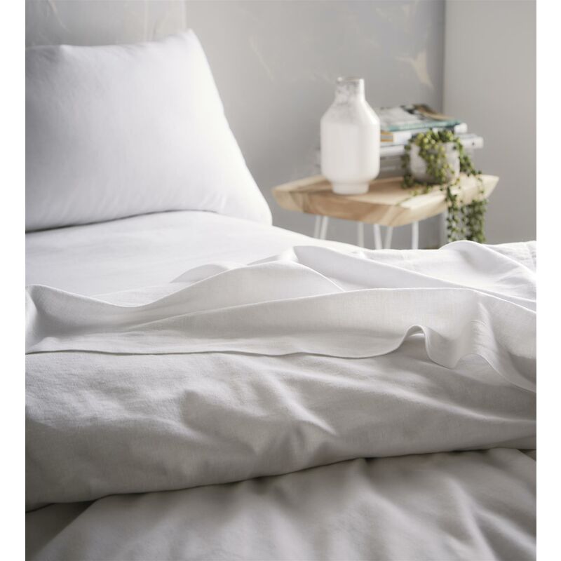 Portfolio Prestige Aspect White Super King Size Flat Sheet