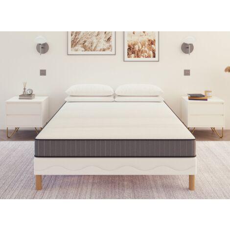 IZAC - Ensemble Matelas Mousse Ep.20cm + Sommier Tapissier Blanc 140x190 cm IZAC - Ensemble Matelas Mousse Ep.20cm + Sommier Tapissier Blanc 140x190 cm