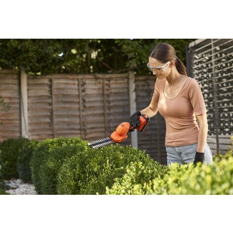 Black & Decker Trimmer Hedge 18V 2Ah 45mm