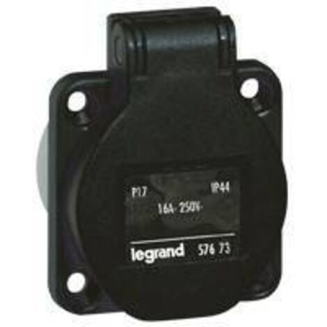 Legrand – Socle prise à encombrement réduit P17 IP54 16A 250V – Pour chantiers intérieurs et extérieurs – Résistant aux agents chimiques (1/3)