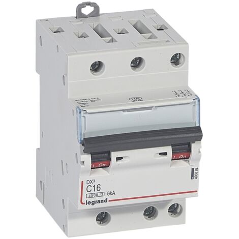 Disjoncteur DX³4500 6kA borne à vis tripolaire 400V 16A courbe C 3 modules LEGRAND 406892