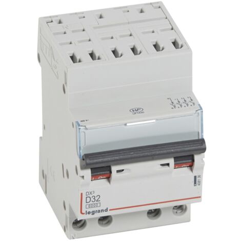 Disjoncteur DX³6000 10kA départ bas à vis 4 Pôles 400V 32A courbe D pour peigne HX³ optimisé LEGRAND 408136