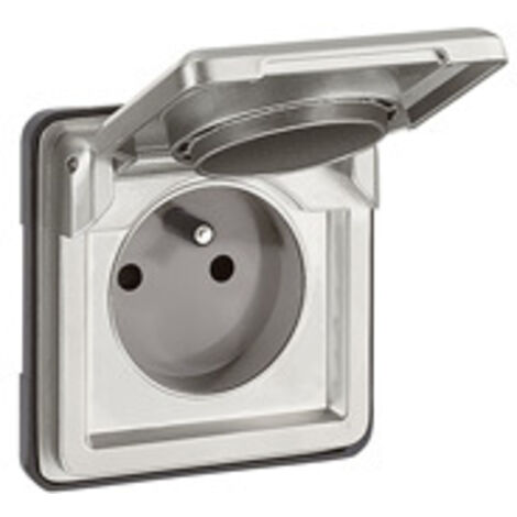 Legrand – Prise standard française 2P+T à volet IP55 16A 250V – Protection IK10 pour environnements humides – Installation encastrée (1/3)