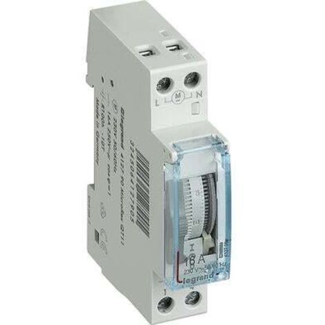 Legrand – Interrupteur horaire programmable analogique 230V – 1 module 17,5mm – 16A – Programmation journalière – Cadran vertical avec réserve de marche 100h