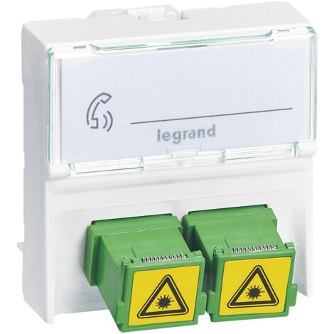 Legrand – Prise traversée fibre optique SC/APC simplex 2 modules – Montage encastré – Indice de protection IP21 – Résistance aux chocs IK04