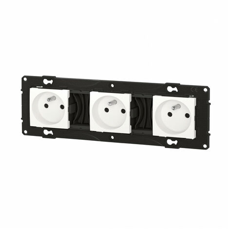 Legrand – Triple prise de courant précâblée 16A – Connexion à bornes automatiques – Éclips de protection enfants – Montage en boîte 40mm (1/4)