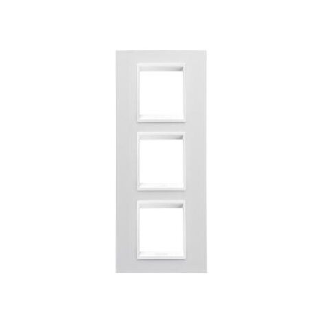 PLAQUE LUX INT. 2+2+2P V.MONOCHROME BL. GEWISS GW16227YB