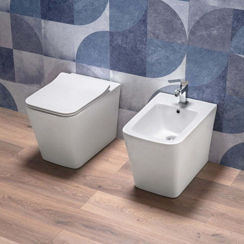 Sanitari Squadrati Filomuro Wc Rimless Bidet e Copriwc Softclose Kerm