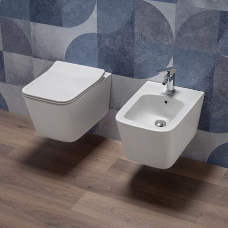 Sanitari Squadrati Sospesi Rimless a Risparmio Idrico con sedile Softclose Kerm