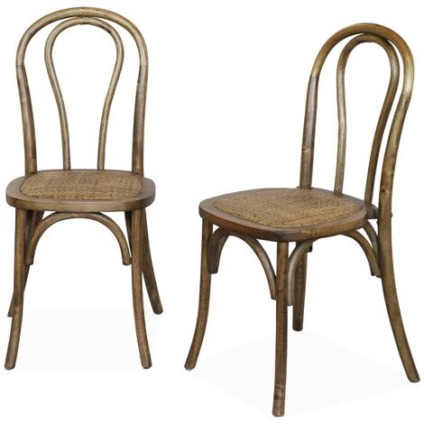 Lot de deux chaises vintage en bois avec assise en rotin et dossier arrondi coloris marron vieilli (1/5)