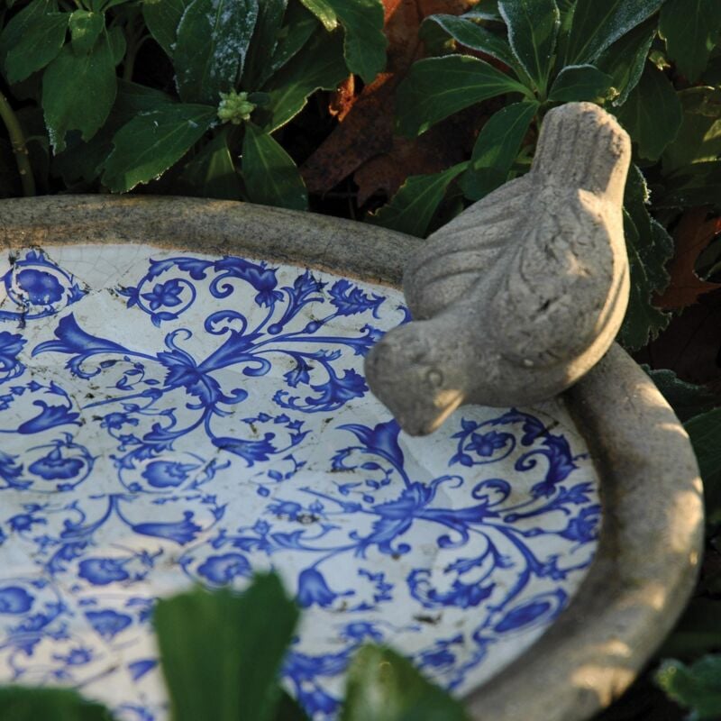 Bain oiseaux en céramique, Pause fontaine