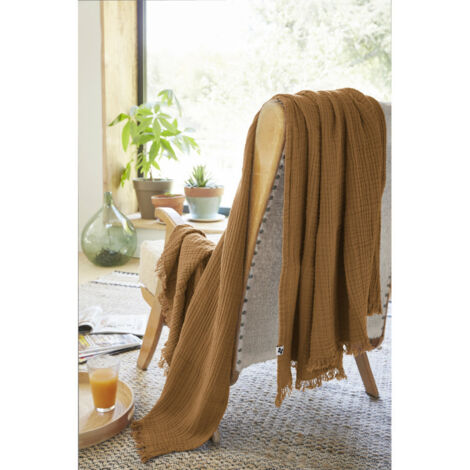 Plaid à franges en gaze de coton 130 x 160 cm Gaia Camel (1/3)