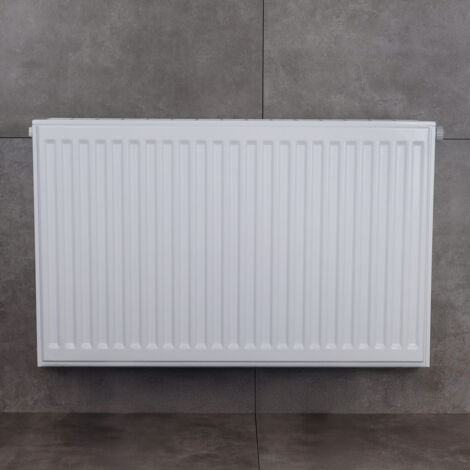 Belrad Typ 33 Universalheizkörper Ventilheizkörper Mittelanschluss mit 8 Anschlüssen T33 900 x 700 (HxB)-2334W
